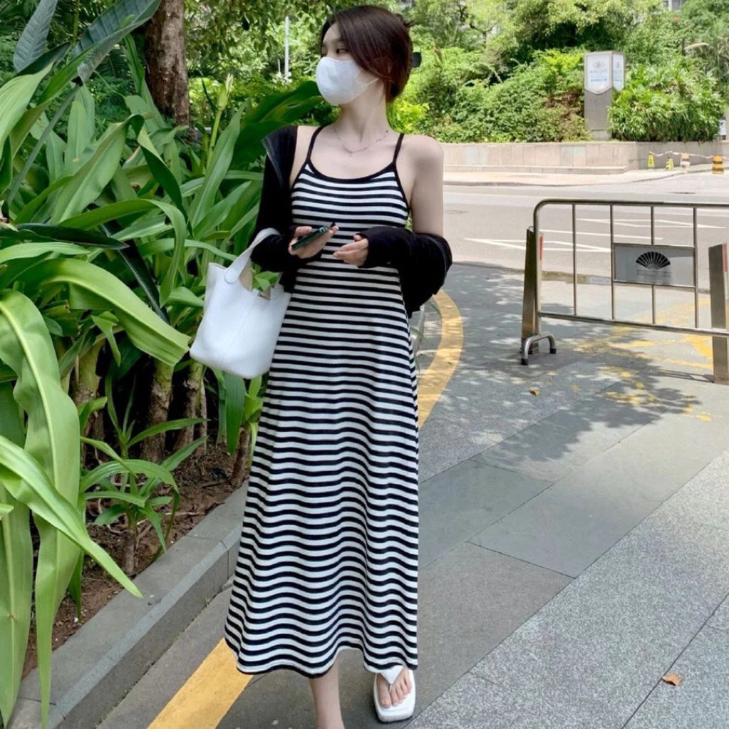 VÁY DÂY DÁNG DÀI -ITEM MUST HAVE MÙA NÀY- màu kẻ đen trắng và màu đen (có size lớn dưới 72kg)