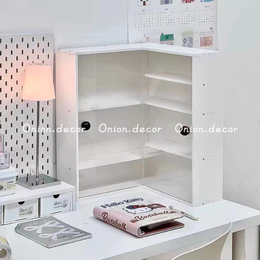 Kệ góc gỗ composite 90 độ cánh Acrylic chống bụi để bàn đa năng