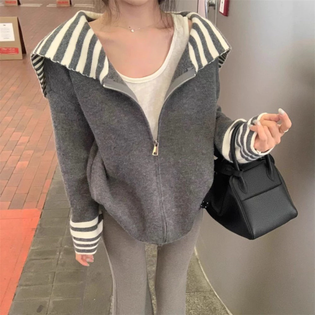 𝑶𝒏𝒊.𝑺𝒉𝒐𝒑_[SẴN GIAO LUÔN] Ao Len Cadigan Xám Phối Kẻ Dáng Rộng Thu Đông Loại 1