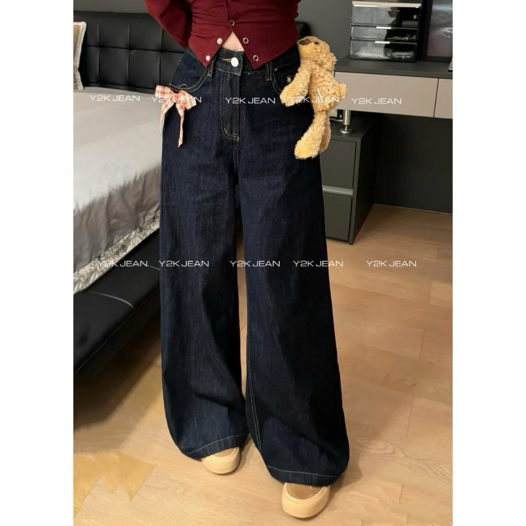 (mẫu mới-Kèm Gấu) Quần Jean Suông Nữ Cạp Cao trơn màu Đen đính kèm gấu bông và nơ có size xxs cho Nấm Lùn