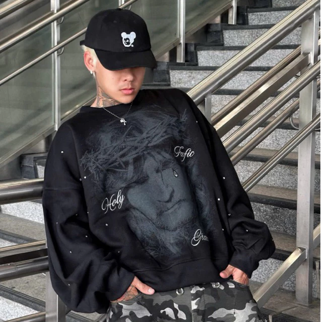 Áo Sweater KING CRY ĐÍNH ĐÁ hooodie Nỉ BÔNG FROM rộng 380gms Dáng Boxy Nam Nữ Unisex FAFIC STUDIO