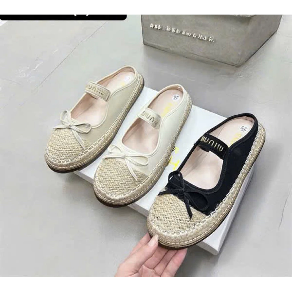Sục mũi cói gắn nơ quai ngang chữ niu HH100