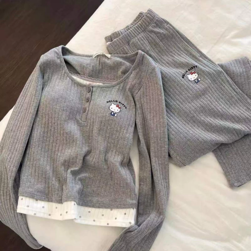 𝐂𝐡𝐚𝐫𝐥𝐨𝐭𝐭𝐞.𝐨𝐝_ Set Bộ Đồ Áo Thun Tăm + Quần Dài Kitty Xinh Xắn