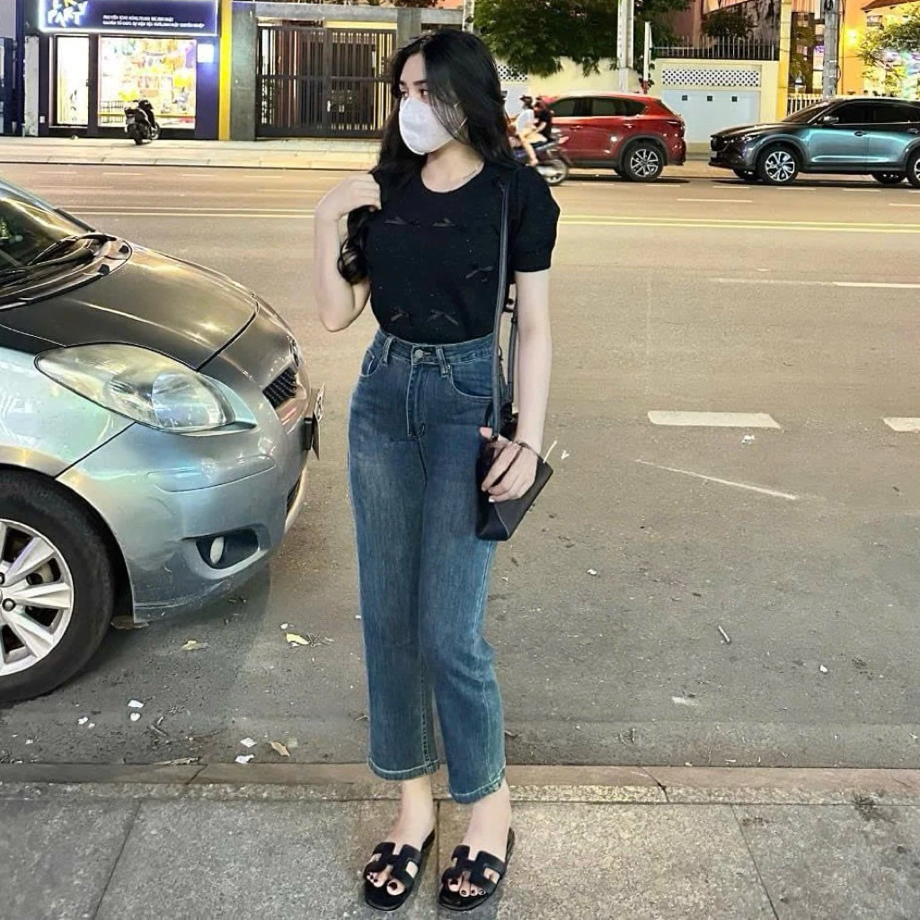 (88cm) Quần Jean Nữ Ống Đứng Trơn Co giãn ,  Đủ Size S/M/L  ( 6830 )