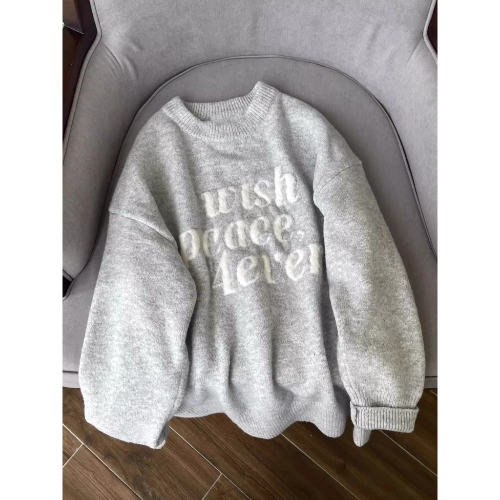 𝐂𝐡𝐚𝐫𝐥𝐨𝐭𝐭𝐞.𝐨𝐝_ [KÈM ẢNH THẬT] Áo Sweater Len Xám Thêu Chữ 4ever Dáng Rộng Dày Dặn Cho Nam Nữ