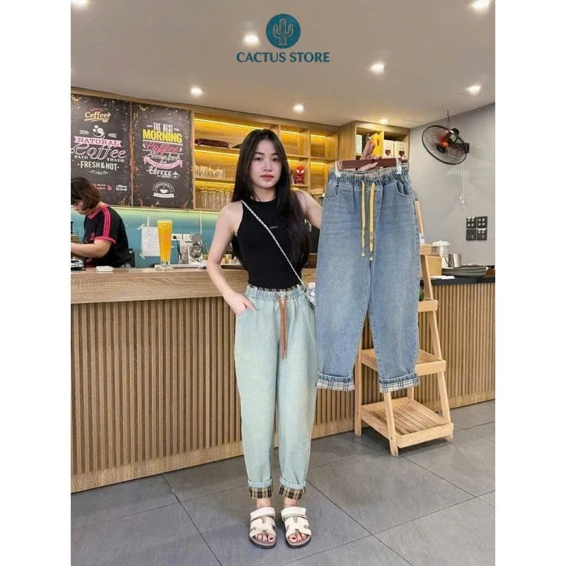 D 8283 - Quần jean dáng baggy nữ, Quần bò Lật gấu phối kẻ , Mix cạp chun màu co giãn thoải mái