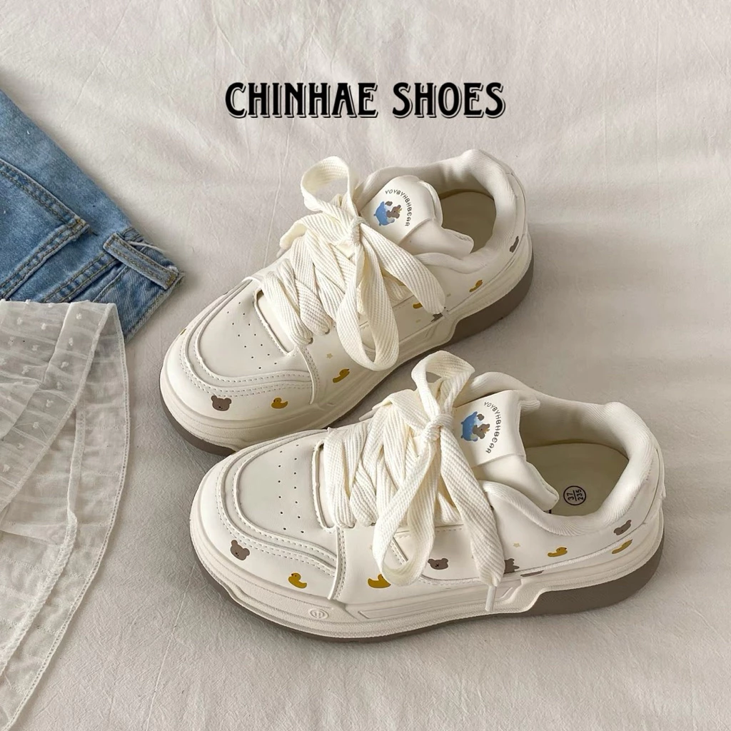 Giày sneaker thể thao sticker gấu nhỏ tăng chiều cao 3cm phong cách trẻ trung năng động dạo phố G120