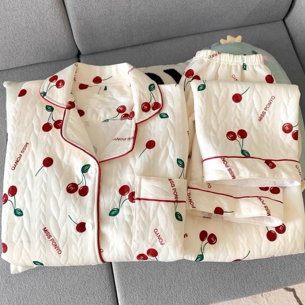 Bộ đồ ngủ dài tay nữ cherry chần bông ấm áp mềm mịn