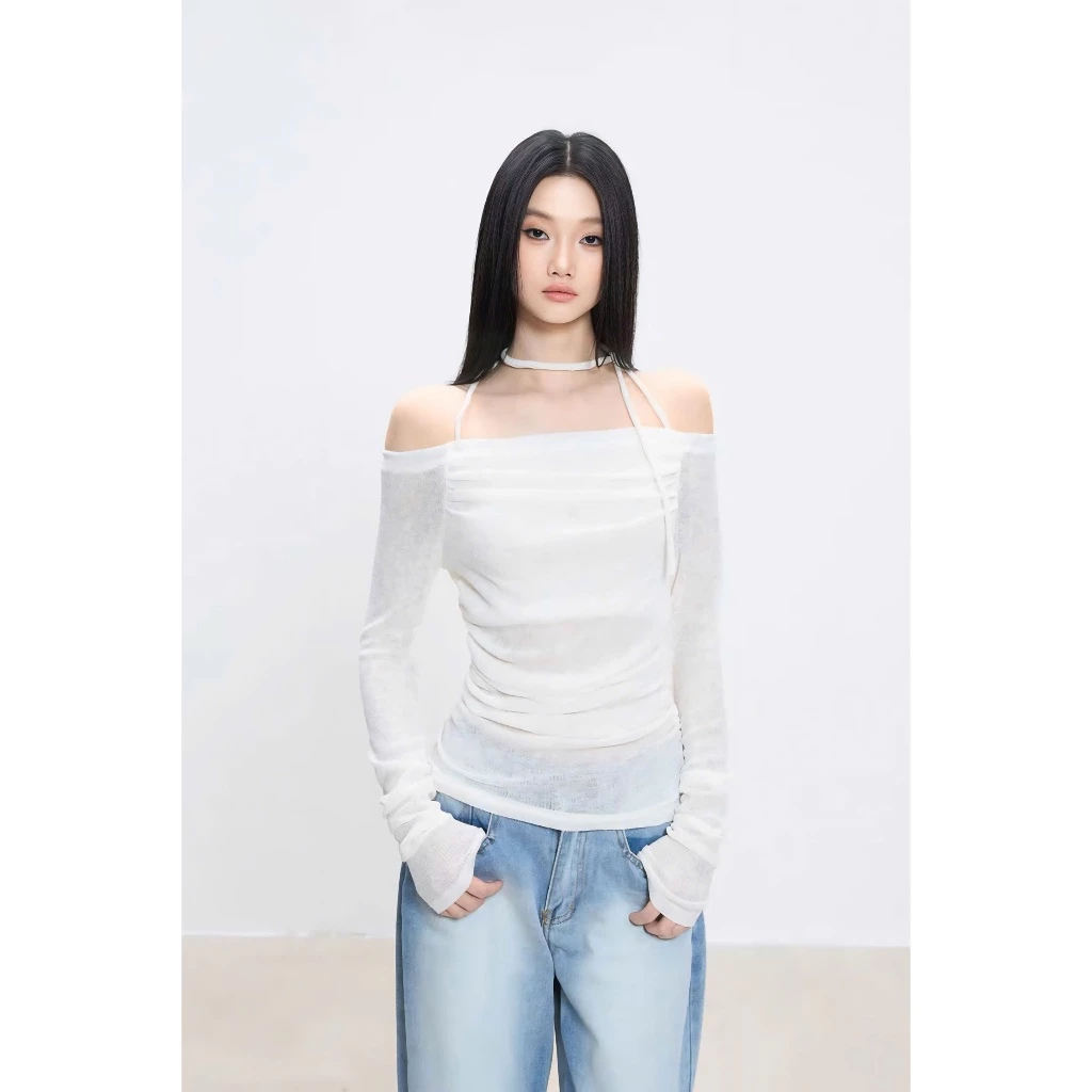 Áo trễ vai tay dài dáng ôm P3 trắng/đen