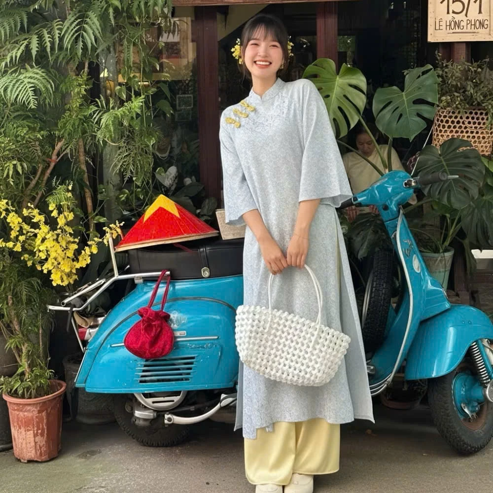 [TẶNG KÈM QUẦN] Áo dài cách tân nữ, áo dài truyền thống lụa gấm họa tiết chìm dáng suông đính cúc sò chụp ảnh lễ Tết
