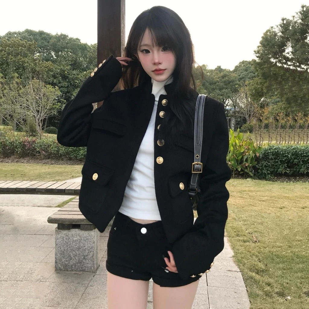 🖤 ÁO KHOÁC NỮ DÁNG NGẮN PHONG CÁCH HÀN QUỐC – NÚT KIM LOẠI SANG TRỌNG