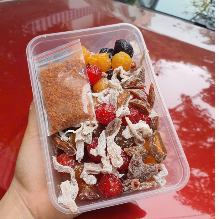 Ômai hà nội mix vị hộp 400g - omai mix kèm muối ô mai