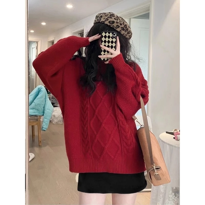 𝙏𝒉𝙖𝒐𝙫𝒊_𝑼𝙡𝒍𝙯𝒂𝙣𝒈// Áo Len Nữ Form Rộng Dài Tay Kiểu Họa Tiết Vặn Thừng Chất LEN Lông Thỏ Dày Dặn .DELIZ M105