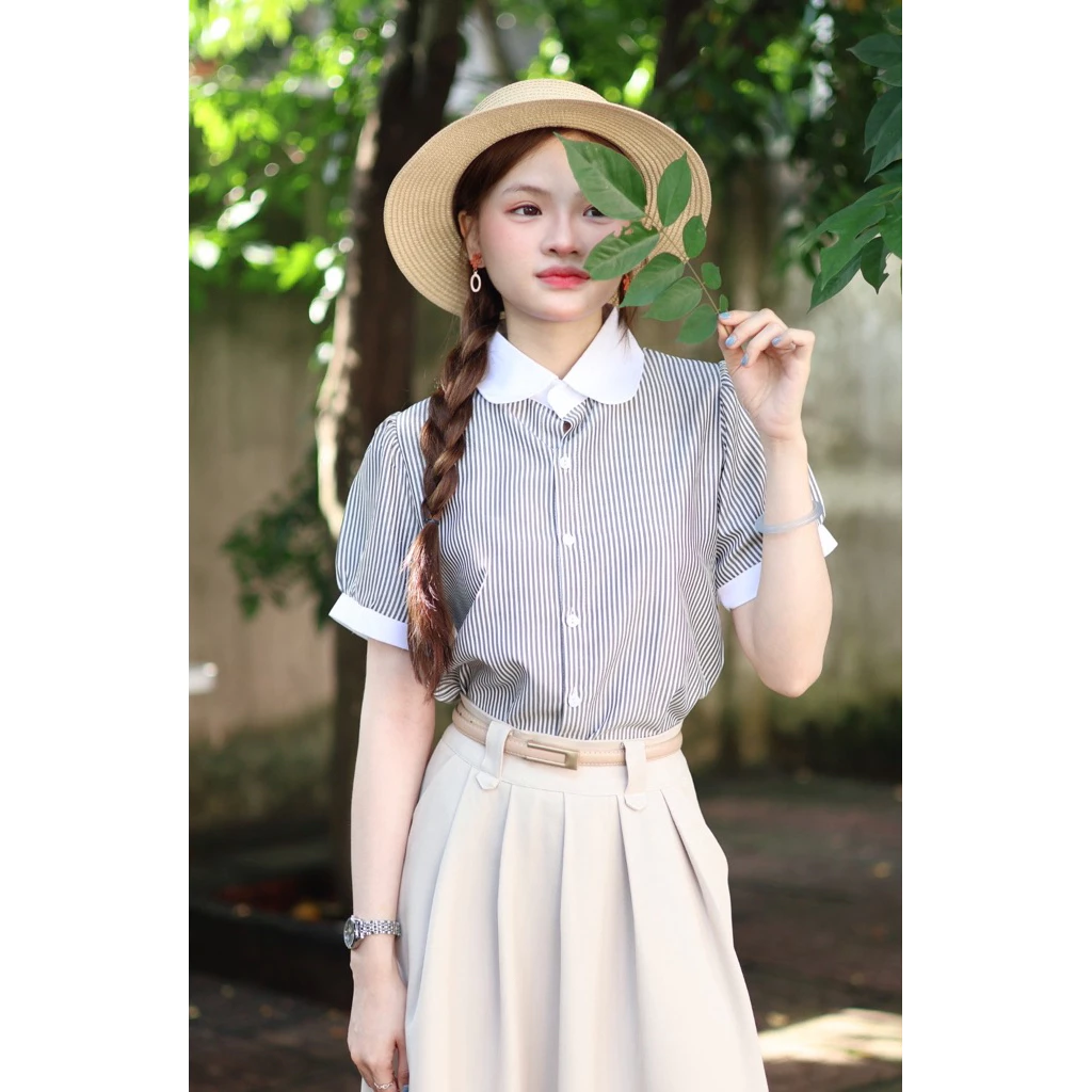ÁO SƠ MI NGẮN TAY SỌC NHÍ CỰC TRẺ TRUNG PHỐI CỐ TRẮNG
