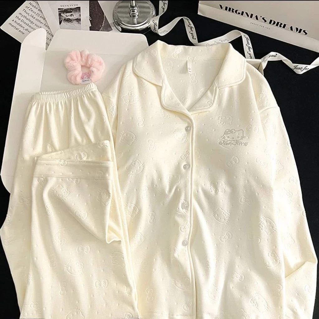 Bộ đồ ngủ nữ gân họa tiết nổi Hello Kitty 3 màu