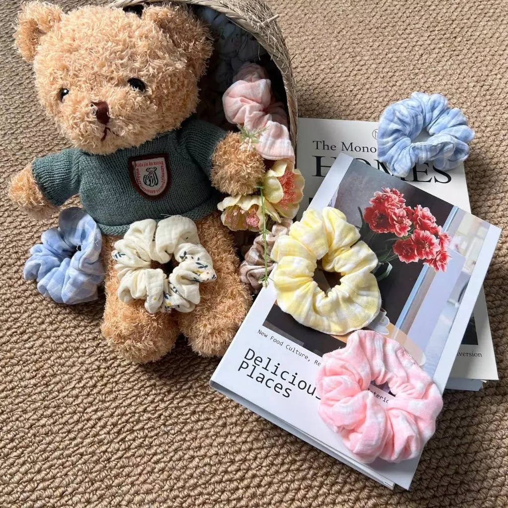 [MÀU NGẪU NHIÊN] Dây cột tóc Scrunchies vải xô Muslin mềm mại, nhiều hoạ tiết xinh xắn