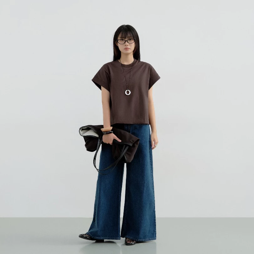 Áo Thun Boxy Ngắn Tay, Chất Vải 100% Cotton Thoáng Mát, 100% Cotton - BARE TOP - The J Studio
