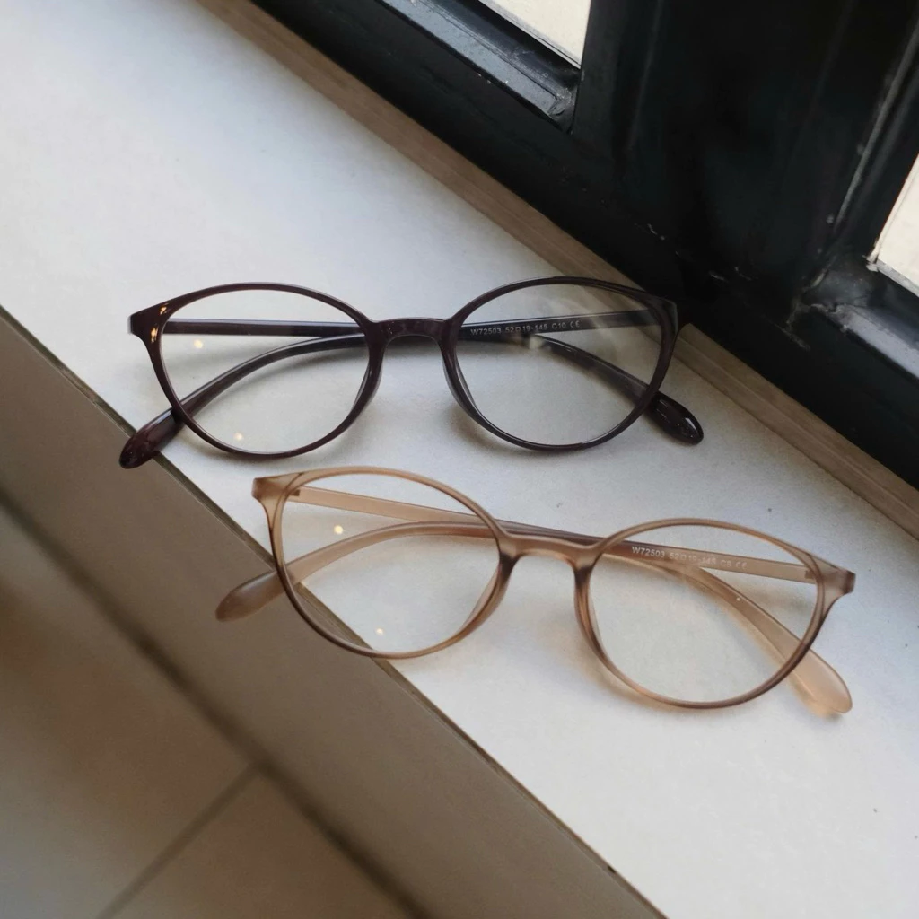 Kính mắt mèo không độ Hàn Quốc nhựa mảnh siêu nhẹ 72503