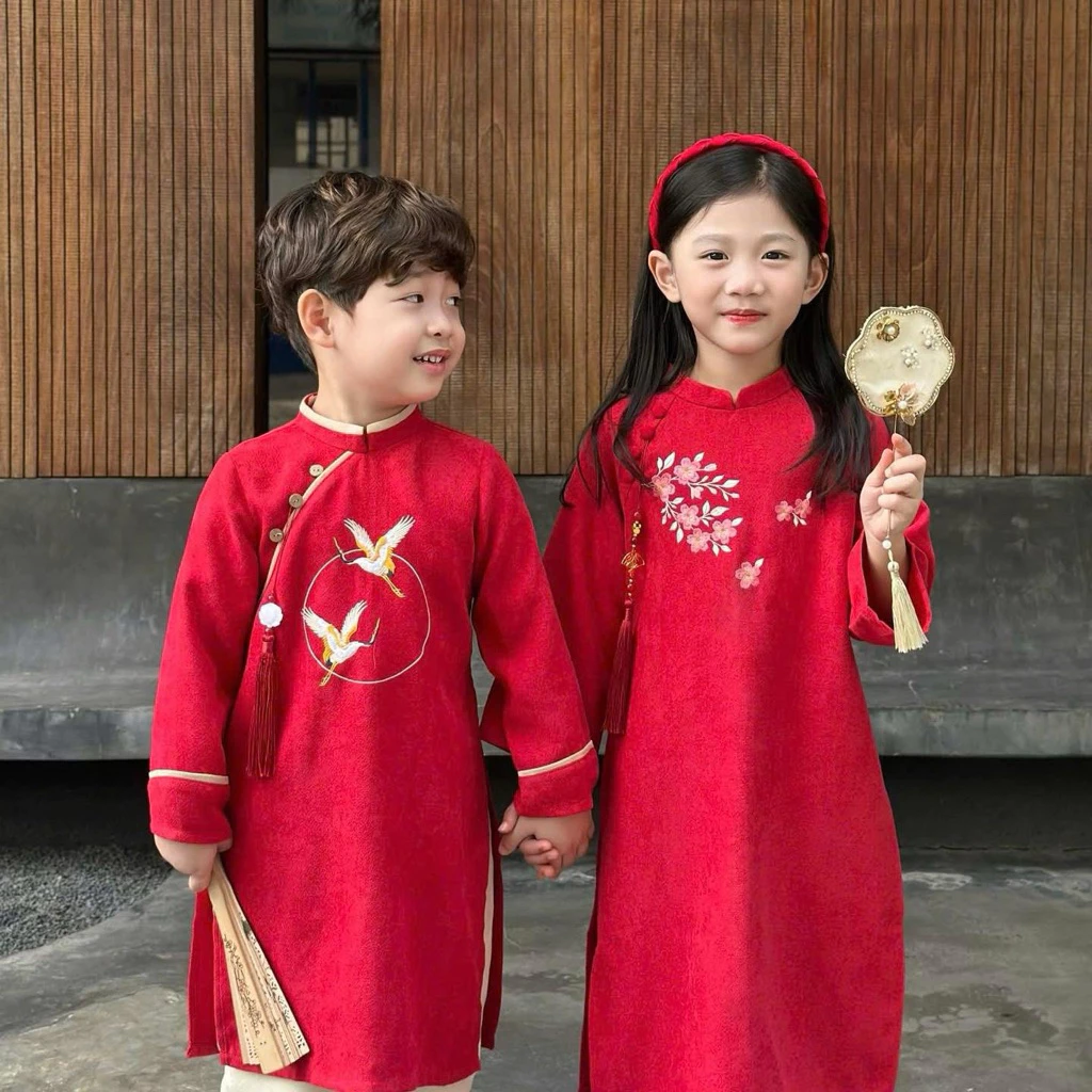 Áo dài cách tân bé trai bé gái kèm quần hình thêu hoa, áo dài tết cho bé size 10-30kg, áo dài đôi cho bé