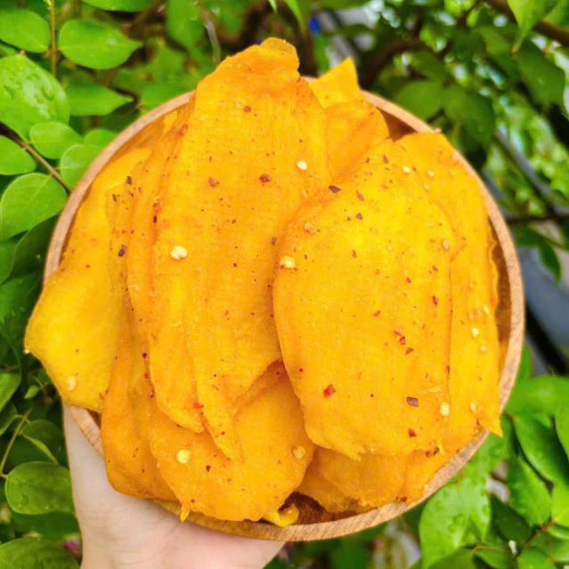 XOÀI SẤY MUỐI ỚT LOẠI 1 MIẾNG TO VỊ CHUA NGỌT KHÔNG XƠ - XIMAFARM