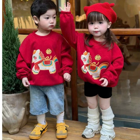 Áo Nỉ Tết Bính Ngọ 2026 In Hình Ngựa May Mắn  Dành  Cho Bé Trai Bé Gái 9-35kg Chất Liệu Nỉ Ấm Áp Mềm Mịn sweater nam