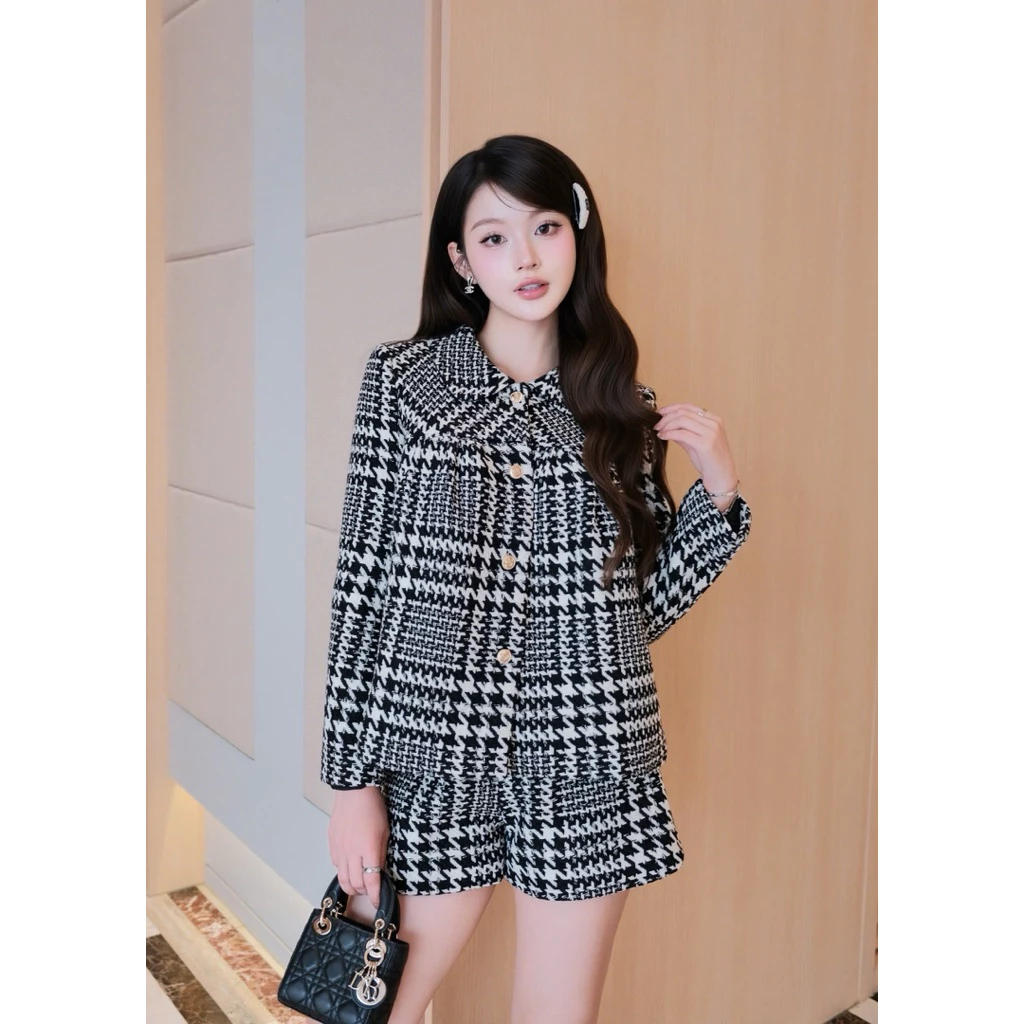YENA SET - Set áo khoác quần short dạ kẻ DTM