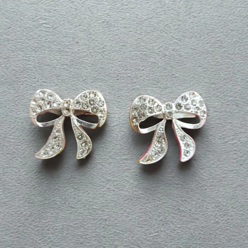 Charm Nơ Bowtie Sang Trọng Có Tua Rua Thiết Kế Độc Đáo Cho Trang Phục Thanh Lịch