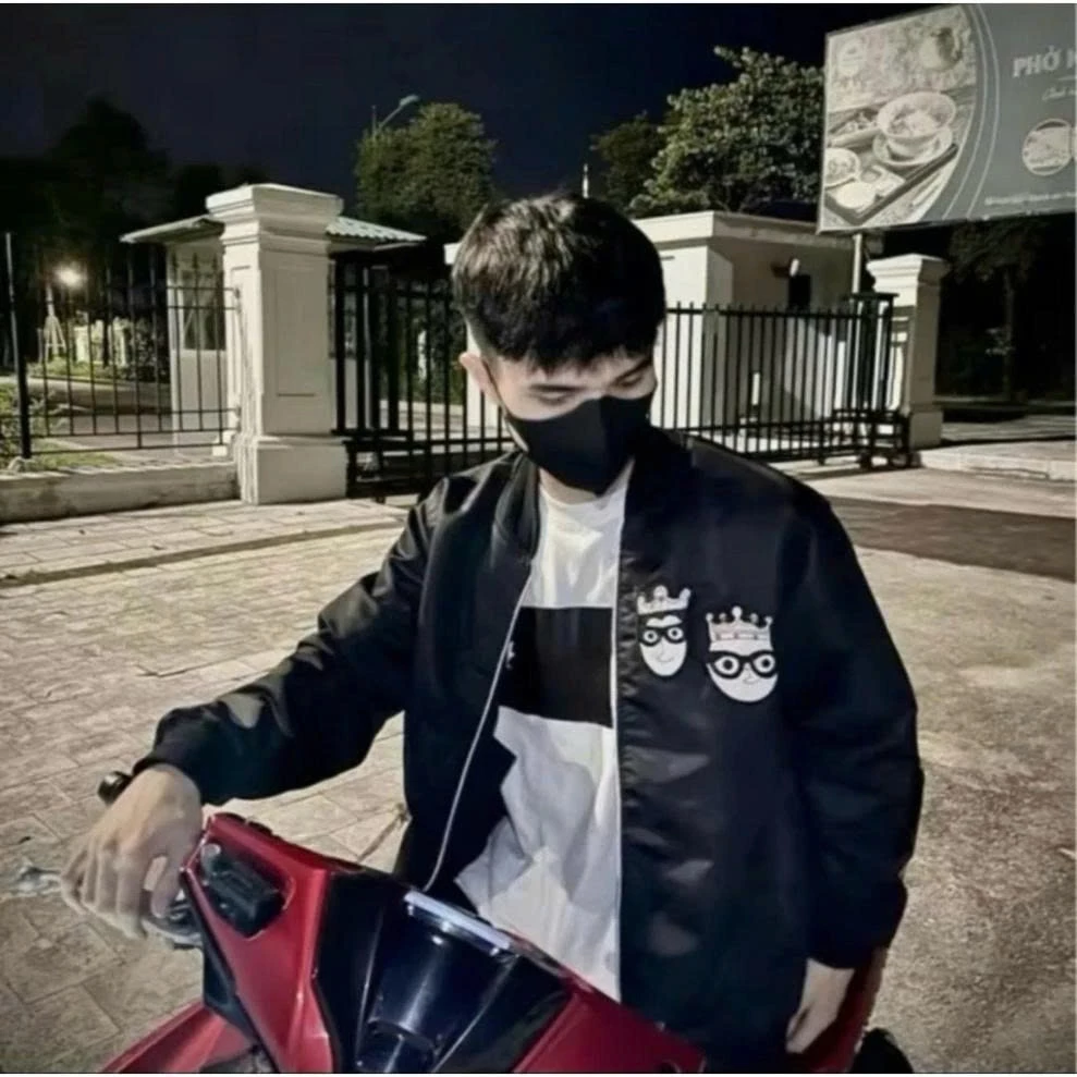 Áo khoác gió  Hello Kitty  chất liệu gió 2 Lớp siêu hot  Áo Khoác Bomber nam nữ  Cún Dễ Thương
