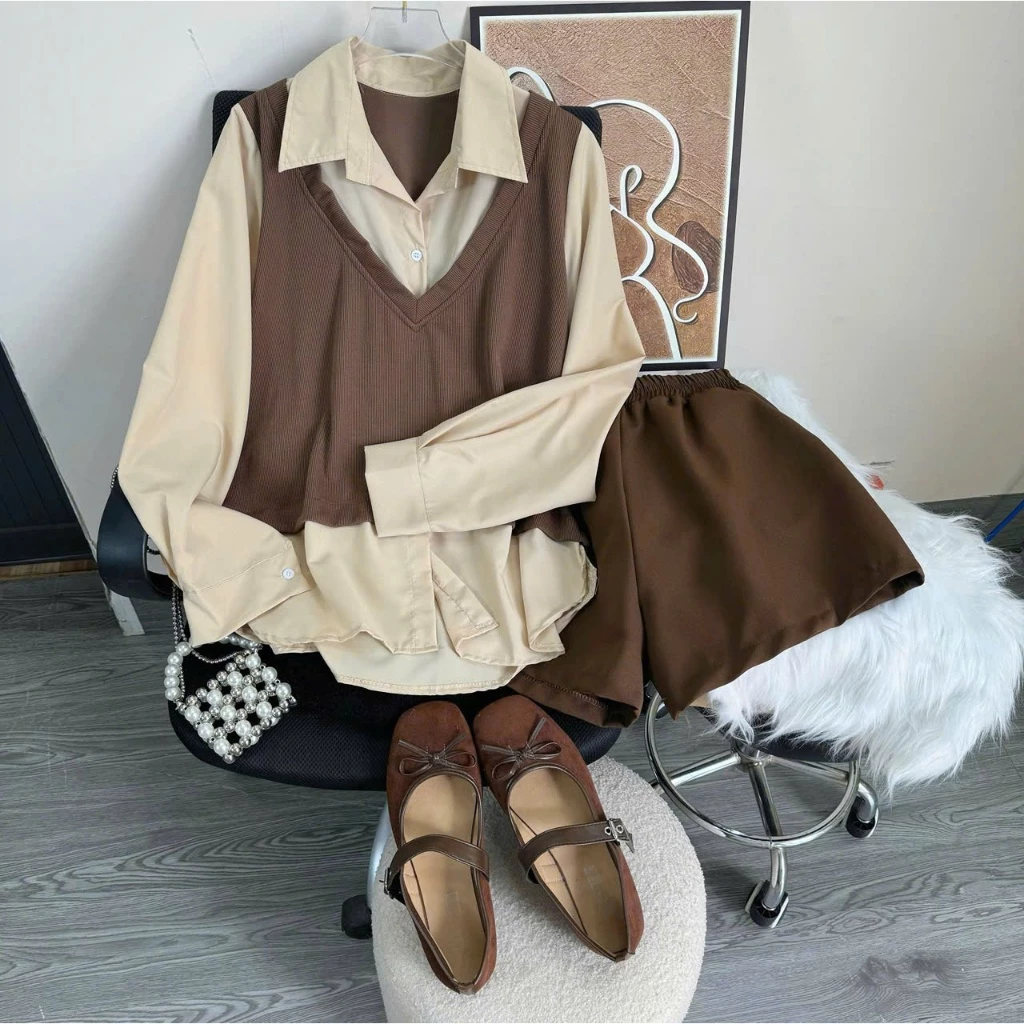 Set Bộ Bigsize Nữ áo sơ mi đuôi tôm phối kiểu ghi lê phối quần short đùi ngắn mặc thoải mái - SET944