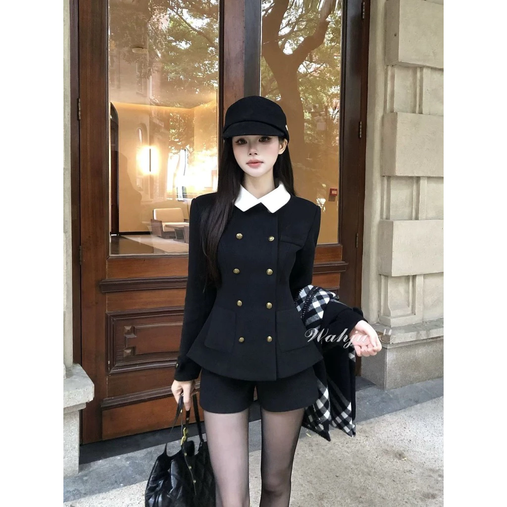 Set Vest Nữ Dạ Tweed 2 Hàng Nút Cổ Polo + Quần Short Cạp Cao, Phong Cách Anh Quốc Thanh Lịch, Tôn Dáng Thu Đông