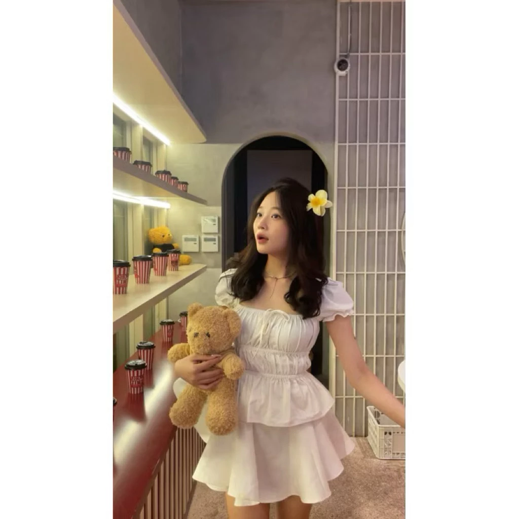 SMEIÁ | Áo kiểu cổ vuông tay bồng nhẹ- Tami Top