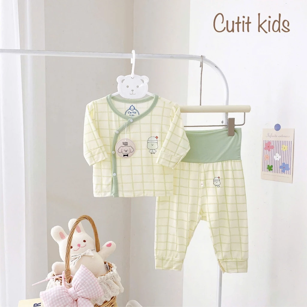BD10. Bộ Sơ Sinh Dài Cạp Cao Cutit Vải Petit Mềm Mỏng Mát Phối Họa Tiết Kẻ Cho Bé Từ 3-9kg