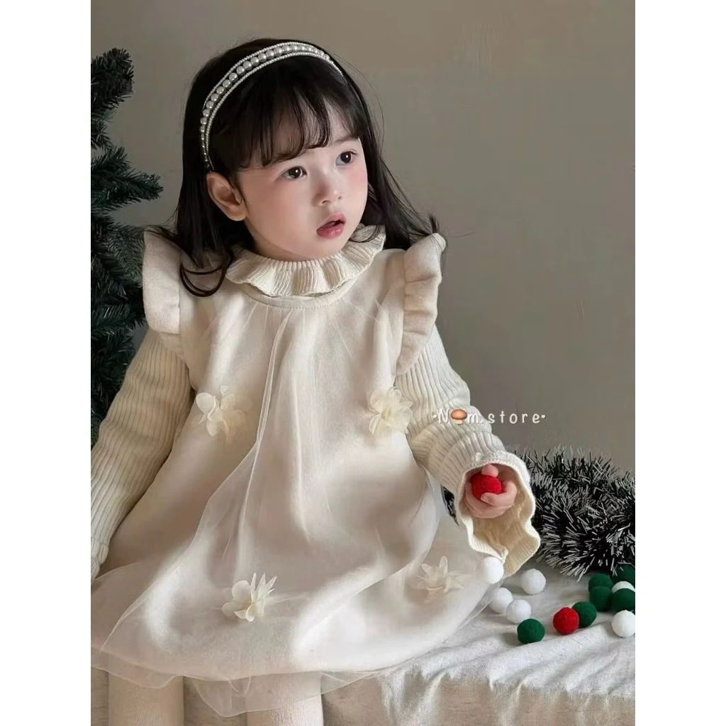 váy dạ cánh tiên đính hoa cho bé gái chất vải dạ dày dặn ấm áp