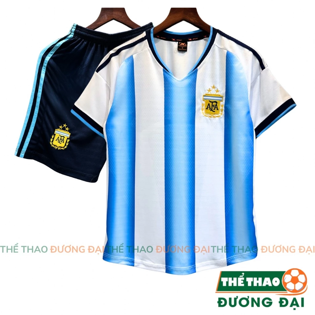 Quần Áo Bóng Đá ĐT Argentina Sọc WC26 Thun Mè S-Comf Thoáng Khí Thể Thao Đương Đại