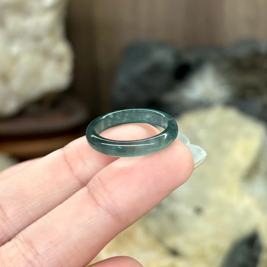 N - Nhẫn Bản Hẹ Chất Trong Màu Lam Đeo Tay Nhẹ Nhàng, Xinh Xắn danh cho nam và nữ