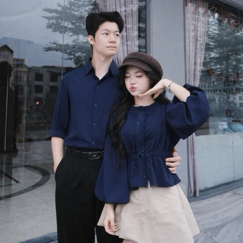 (S - 80)[GIÁ MỞ BÁN] Set đồ đôi nam nữ couple áo sơmi nữ xếp li cúc dọc viền bèo chun tay bồng và áo sơmi namm