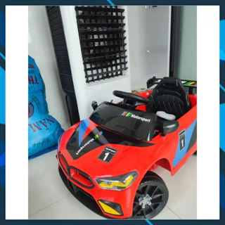 Ô tô trẻ em tự lái và điều khiển từ xa kiểu dáng sport WMT 808 | FEY5189YCC