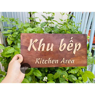 [BẢNG CÓ SẴN] Bảng treo gỗ thông dán chữ "Khu bếp" như mẫu (có thay đổi nội dung theo yêu cầu) - Xưởng LUXI decor