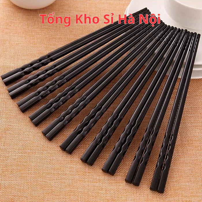 Vỉ 10 đôi đũa nhựa đen kháng khuẩn xoắn 2 Đầu Chống Trượt Sang Trọng Chất Lượng Cao